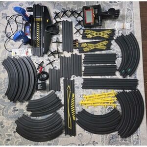 NASCAR Tech Race Challenge Hot Wheels TYCO No Cars Incomplete Race Set as is